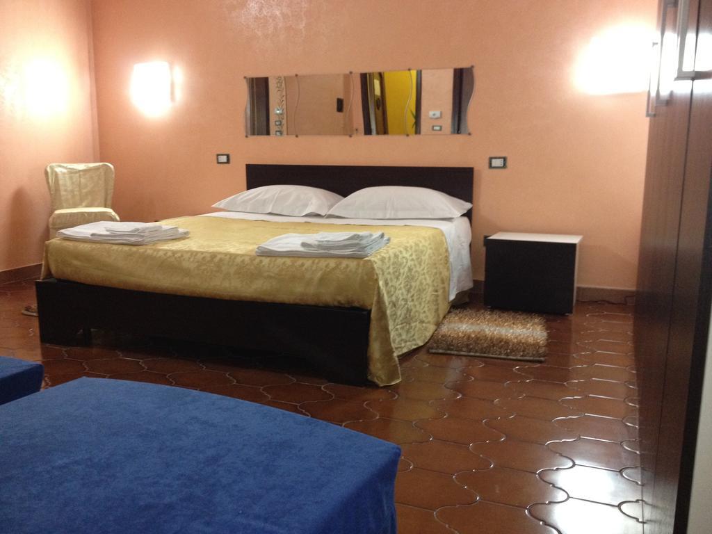 Bed And Breakfast Via Leuca Lecce Eksteriør billede