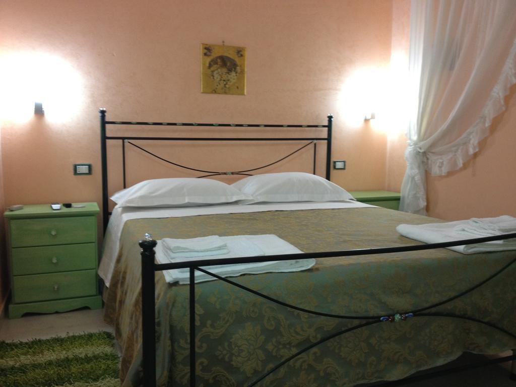Bed And Breakfast Via Leuca Lecce Eksteriør billede